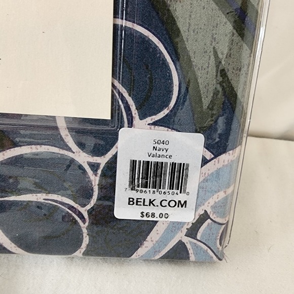 Biltmore Vinifera Navy Floral Cotton Valance Window Treatment 86 x 18 - Picture 3 of 4